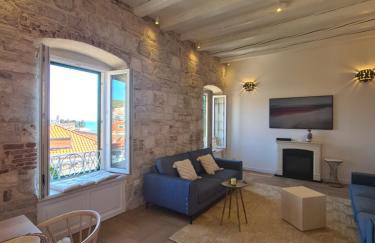 Apartment Tomazina (seaview,central, heritage) - Photo 1