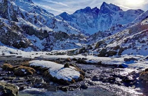 Chalet T4 à Cauterets avec parking et terrasse - FR-1-812-11 - Foto 13