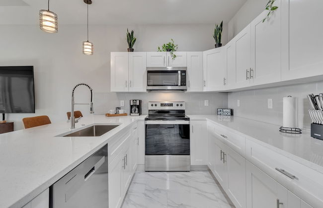 Serene Golf View Retreat 3 Bedroom Duplex by RedAwning - Foto 12