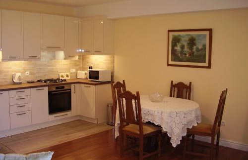 Water view brand new Apartment, short stroll to beach, peaceful! - Foto 4