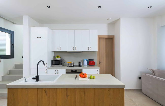 Lambis Athina - Foto 4