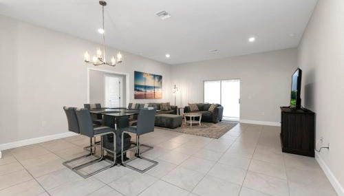 4BR Retreat Near Warm Mineral Springs & Beaches - Foto 4