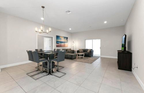 4BR Retreat Near Warm Mineral Springs & Beaches - Foto 4