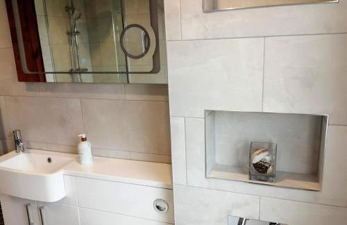 The Beeches - Foto 27