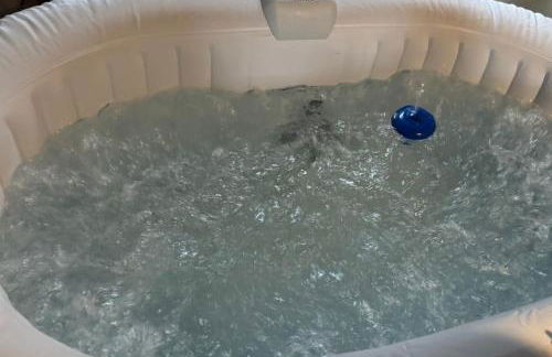 Spacious Relaxing Baltimore Home with Hot Tub - Foto 34