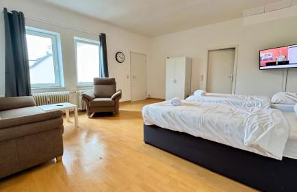 Komfortable Apartments Neumünster Zentrum perfekt für Beruf & Handwerk - Photo 75