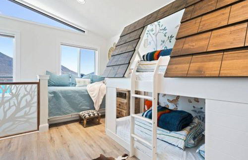 Smiling Otter Retreat! Waterfront/pool/spa/games! - Foto 41