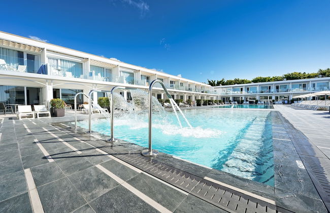 Ura Lara - Adults Only - Photo 11