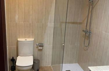 Gran casa cerca de la playa con 3 dormitorios en Pedregalejo - Photo 48