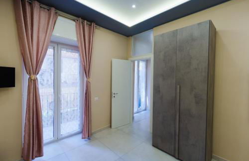 Urban House - Photo 9