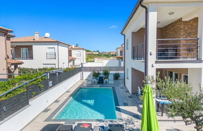 Gusto Comfortable Holiday Residence - Foto 20