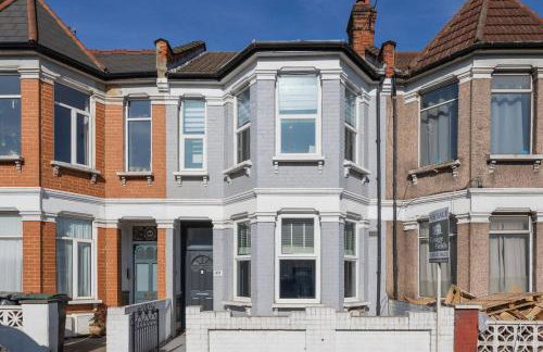 Modern 4 Bedroom House In Woodgreen - Foto 25
