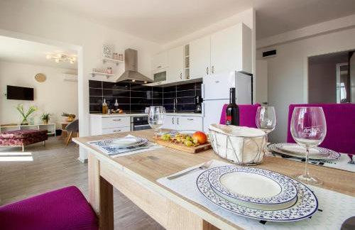 Hill Apartment with Private Pool - Foto 14