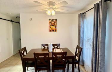 Emmanuel House - Photo 10