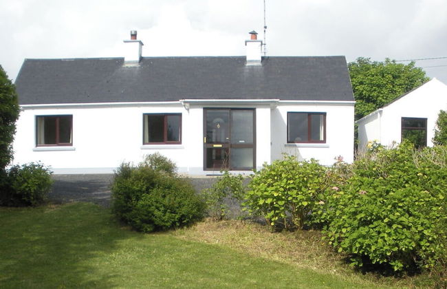 Beautiful 3-bed House in Knock - Foto 1