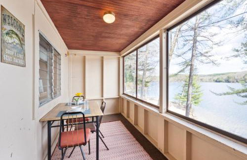 Squam Waterfront 2 bed rental (Suite 6) - Foto 6