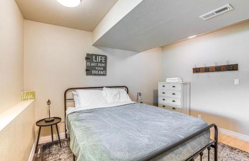 Lakefront Retreat with Kayaks, Paddle Boards and Deck! - Foto 17