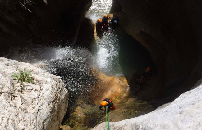 Canyoning at Buitre Gorge - Foto 3