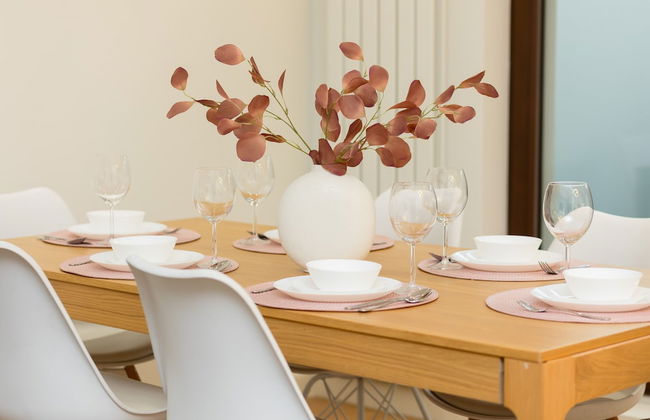 3 Bedroom Apartment by Renters - Foto 54