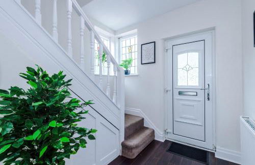 3 BR Property in Prestwich 15 mins from Manchester City Centre Garden Free parking Superfast WIFI Netflix - Foto 20