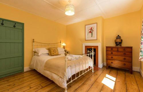 Large family home based at Westerlands Farm - Photo 17