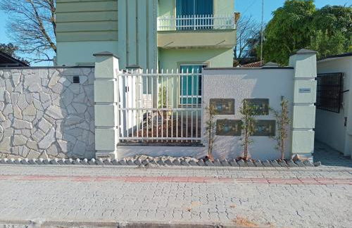 Iririu 01 · Ap térreo a 2 km - Hospital Regional Hans Dieter - Photo 55