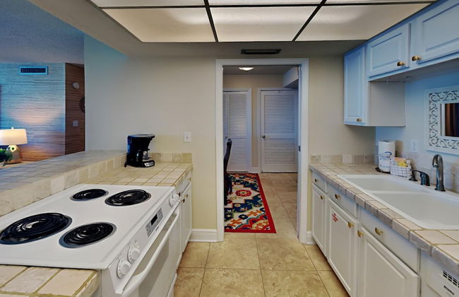 Sabine Yacht & Racquet by Southern Vacation Rentals - Foto 30