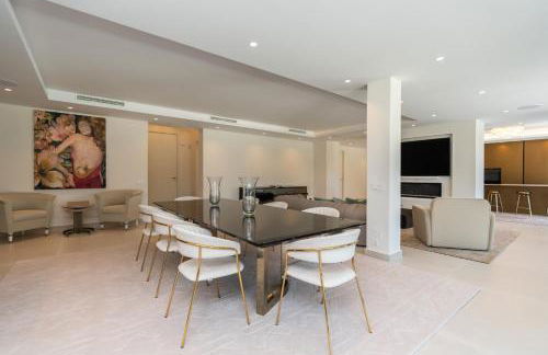 Stunning 6-Bedroom Villa in Guadalmina Baja - Foto 33