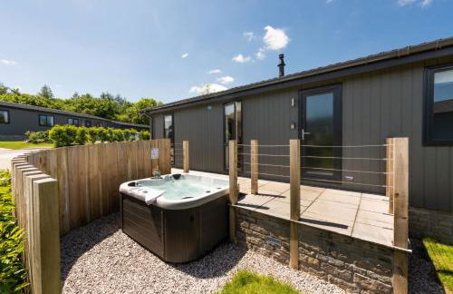 Buttercup Lodge - Relaxing hot tub and Parking - Foto 6