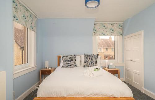 Charming Family House in Rosewell - Pass the Keys - Foto 11