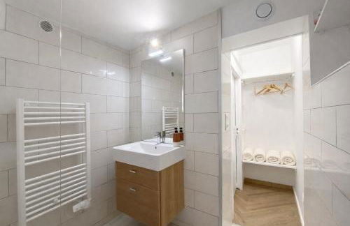 Le Repaire des Chevaliers - Centre et cité à pied - Foto 12