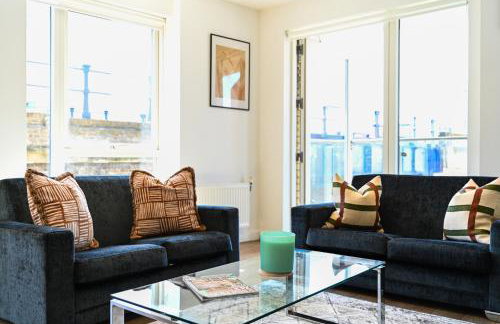 Canary Cityscape- stylish 3 bedroom apartment - Foto 4