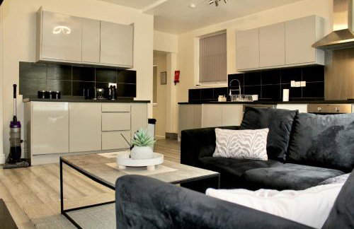 4 bedroom home with games room - sleeps 8 Perfect for families, groups and contractors - Foto 5