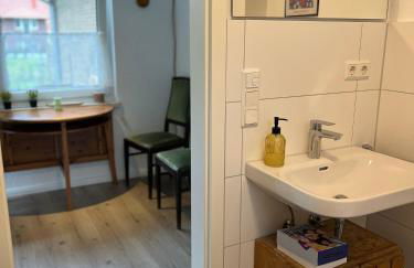 FeWo Brauel am Nordpfad Zevener Geest - Ruhige, moderne 2 Zimmer Wohnung, Ladestation, Parkplatz, Wlan, Garten - Foto 23