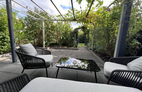 MOREHOME Sonnenterrasse & Heimkino Switch 2 - Foto 14