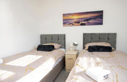 Castle House - Photo 35