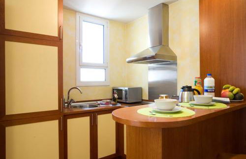 Gaudi penthouse with terrace views - Photo 14