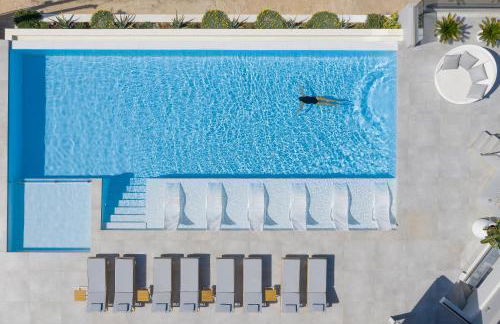 Hermes Grand Luxury Beachfront Villa & Spa, By ThinkVilla - Foto 2