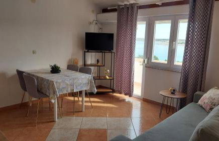 Apartments Donadic I, Caska - Photo 11