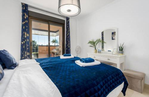 Casares Costa Gem: 2BR with Pool - Photo 13