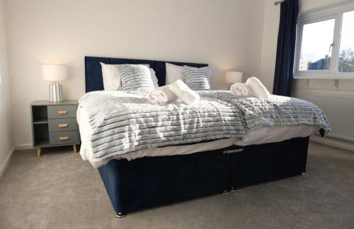 Comfy, Modern, 3 Bed House - Free Parking - Quiet Area - Near Solihull, NEC, Airport - Foto 5