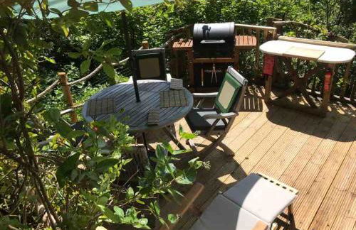 Tree-Tops Treehouse Eco Retreat - Photo 5