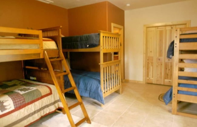 Country Club Homes - Photo 39