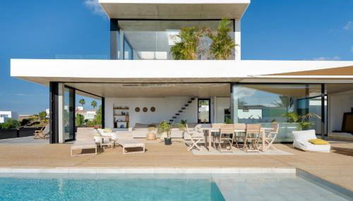 Salty Villa by Aura Collection - Photo 2