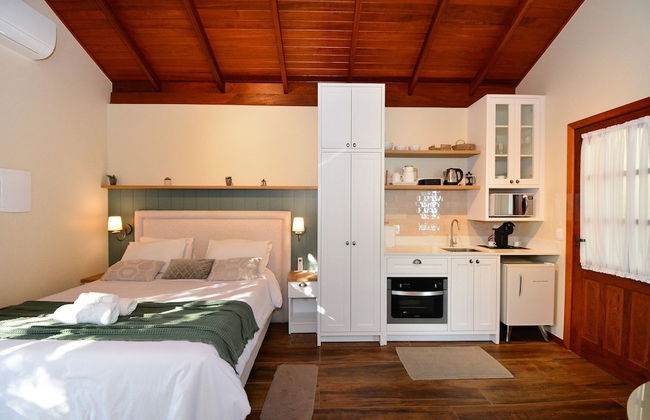 Charmosa Suíte em Sambaqui - Photo 2