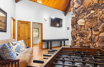 The Fairway Hideaway by AvantStay Game Room Outdoor Dining Near Lake Arrowhead - Foto 32