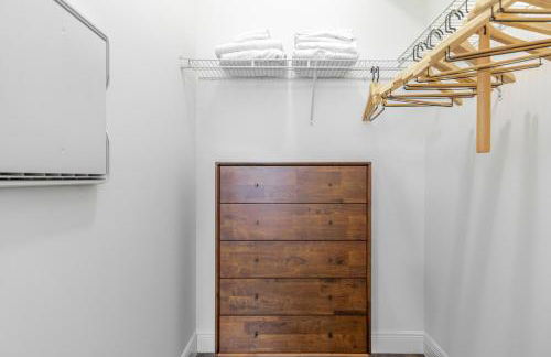 Blueground Miramar pool nr CB Smith Park MIA-156 - Foto 20