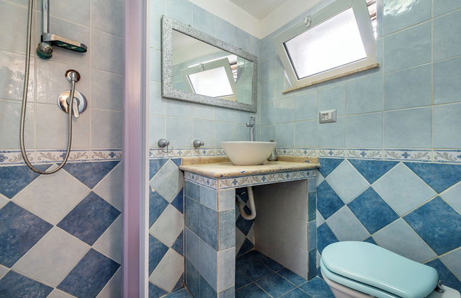 Villa Simone Vacation Villa With Wifi - Photo 12