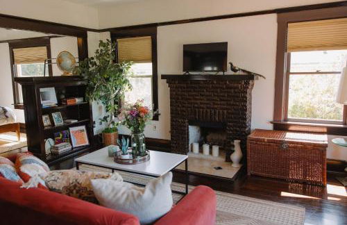 Balboa 6BR Mansion with Hot Tub and Game Room - Foto 37