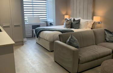 Willshaw Suites for families over 25 only - Foto 49